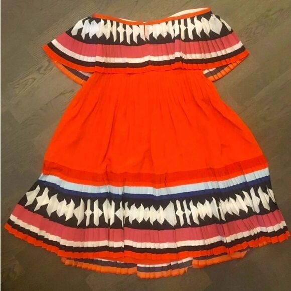 ⭐️⭐️HOST PICK ⭐️⭐️ NWT Kate Spade New York Strapless Pleated Knee Length Dress - Picture 6 of 9